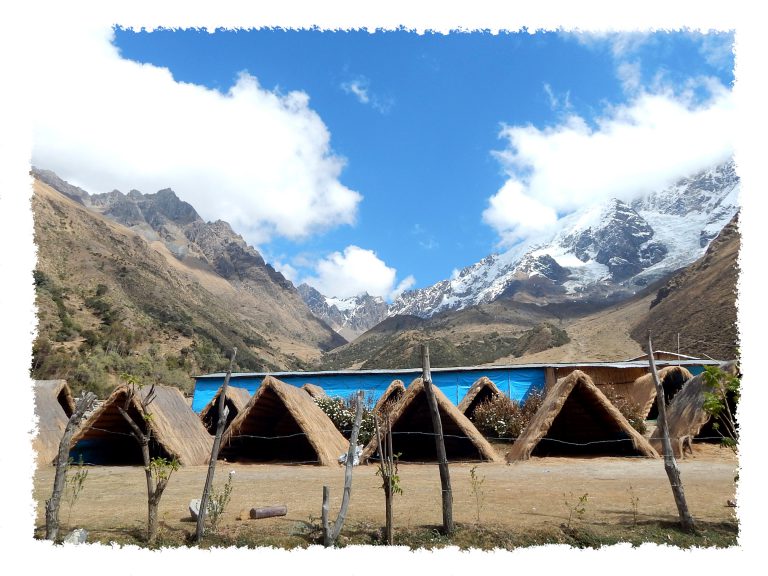 Trek zur Laguna Humantay vorbei an Tipis